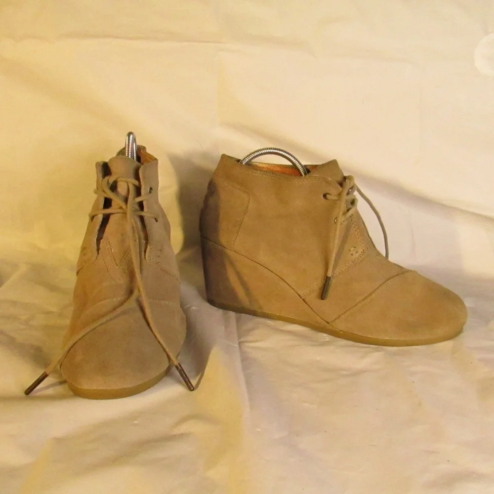 Toms Tan Suede Wedge Shoes